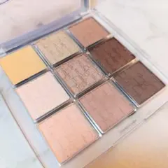 Dior バックステージ アイシャドウパレット 002 クールニュートラル