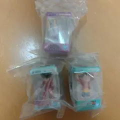 ワンピースワールドコレクタブルフィギュアミニチュアコレクション　3種