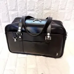 極美品！EASTBOY スクールバッグ 刺繍ロゴ　薄ピンク　合皮 ブラック