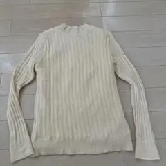 CLOSSHIしまむら　カットソー