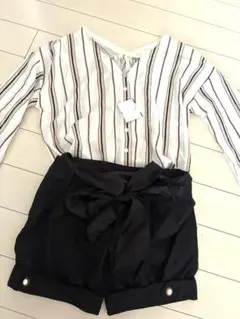 ストライプ柄長袖ブラウス　ショートパンツ　セットのサムネイル