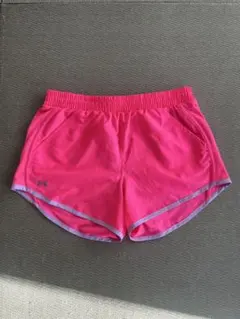 UNDER ARMOUR HEATGEAR ショートパンツ　ピンク M