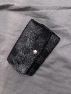 LOUIS VUITTON ダミエ グラフィット キーケース 訳あり - メルカリ