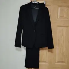 【最終値下げ！】INTERPLANET レディース黒 ビジネスパンツスーツ