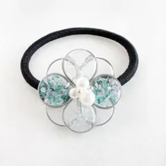 ポニーフックかヘアゴムが選べる♪つやつやシルバーお花*＊ブルー(青)＊*