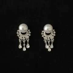 新品 パール ビジュー ドロップピアス 両耳用