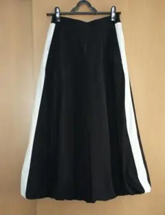 サイドライン バルーンスカート