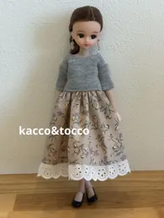 No.4602ハンドメイド22cmドール服 ワンピース（ピアス付き） - メルカリ