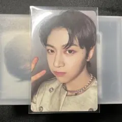 Item thumbnail for item c5715e8f-c149-48c5-bab2-5c9d0b3a43a6