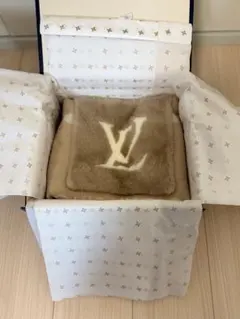 未使用　Louis Vuitton カシミア100%大判ベージュ ショール