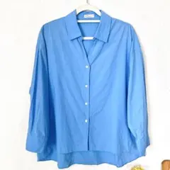earth music&ecology 長袖シャツ ブルー 水色のサムネイル