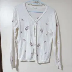 アクシーズファム カーディガン 花柄 白