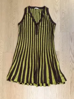 ZARA ストライプ柄 ノースリーブ ニットワンピースのサムネイル