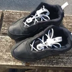 NIKE エアマックス90 TOGGLE cv0064-001　20センチ