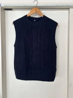 UNIQLO ケーブル編み ノースリーブベスト ネイビー