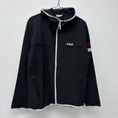 FILA フード付きブラックナイロンジャケット　ジップアップ　M ◎17
