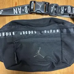 Jordan ブラック ショルダーバッグ