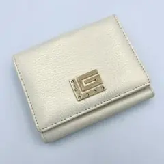 美品】Guy Laroche ギ ラロッシュ 二つ折り財布 コンパクト財布 く3のサムネイル
