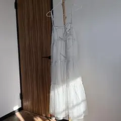 ホワイト チュールキャミワンピース ティアード