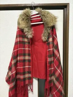 赤 チェック柄 ファー付き ポンチョ