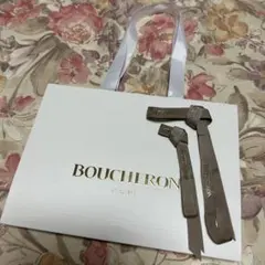 【BOUCHERON】ショップ袋 ホワイト リボン2本付きのサムネイル