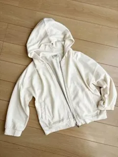 美品　Lagkaw バースデイ購入　フルジップパーカー　オフホワイト