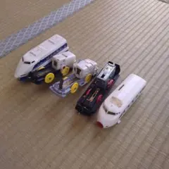 ダイソー プチ電車シリーズ 大量まとめ レール橋脚車両セット - メルカリ
