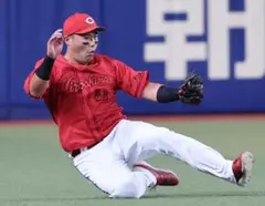 広島東洋カープ限定デニムユニフォーム永川勝浩選手実使用本人サイズ直筆サイン入り 広島東洋カープ限定デニムユニフォーム永川勝浩選手実使用本人サイズ