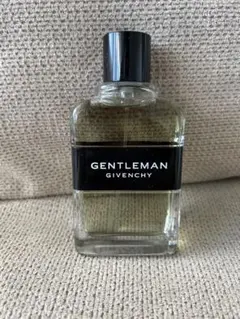 GIVENCHY ジェントルマン 100mlのサムネイル