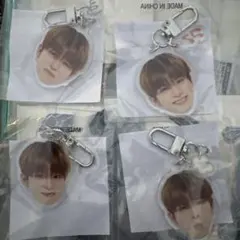 treasure アサヒ　喜怒哀楽　顔アクキー　コンプ　カプセルトイ