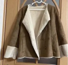 美品BEAMS HEART ノーカラーコート フェイクファー ファー Mサイズ