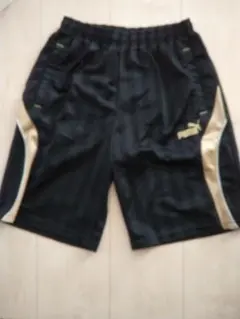 PUMA　半ズボン　150㎝