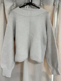 GU ニット　ベージュ　レディースXL