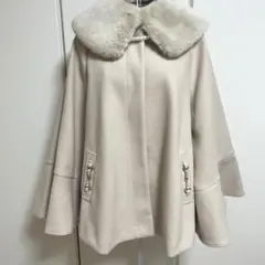 アクシーズファム　ファー付きコート　ポンチョコート　axes femme