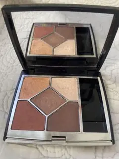 Dior サンク　クルール　クチュール429 トワルドゥジュイ（アイシャドウ）