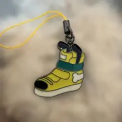 プルート　キーホルダー　Disney ストラップ