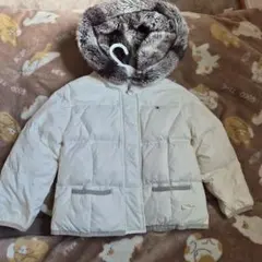 (Tommy Hilfiger) ホワイト ファー付きダウンコート 4T