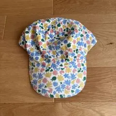 Petit Bateau 花柄キャップ 10/12 ansのサムネイル