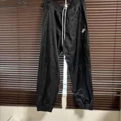 NIKE トラックパンツ