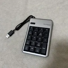 【美品】ELECOM テンキーボード シルバーのサムネイル