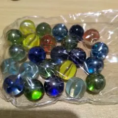 多色ガラスビーズ 約29個入り