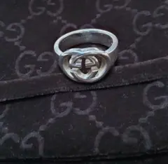 GUCCI シルバーリング ロゴデザイン 専用袋付き