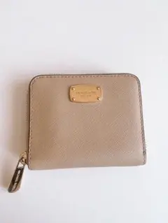 【2/14削除】MICHAEL KORS二つ折り財布