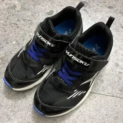 美品　瞬足　21.5センチ