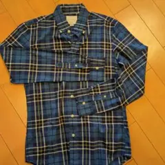美品　AMERICAN EAGLE 長袖シャツ XS 青系 チェック柄