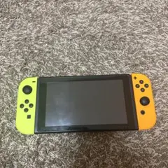Nintendo Switch 本体 ネオンイエロー ネオンオレンジのサムネイル