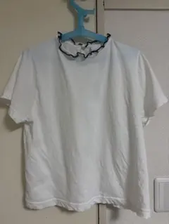 Leneフリル付きホワイト半袖シャツ