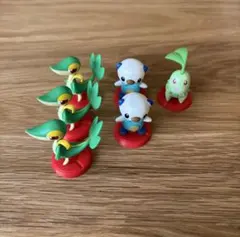 チョコエッグ　ポケモン　旅立ちの3匹