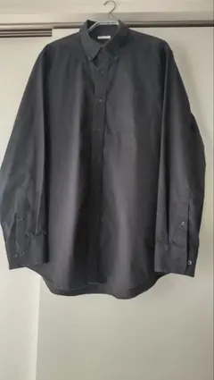 GUボタンダウン長袖シャツブラック 胸ポケット付き