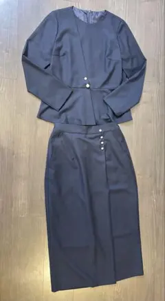 日本製上品　ネイビー スカートスーツ セット36